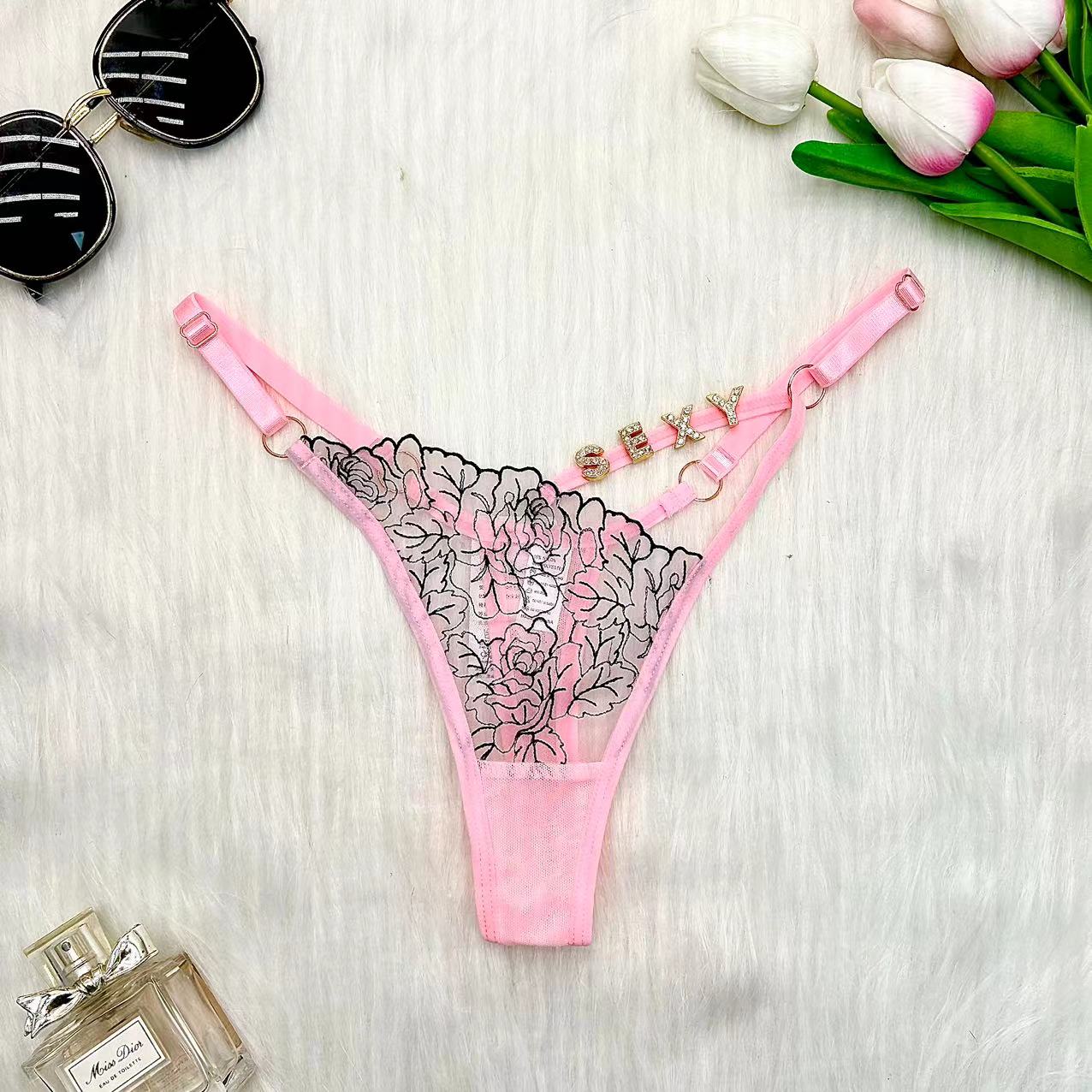 Sexy Personalized Name Thongs  – Body Jewelry Names Bewertung und Preis