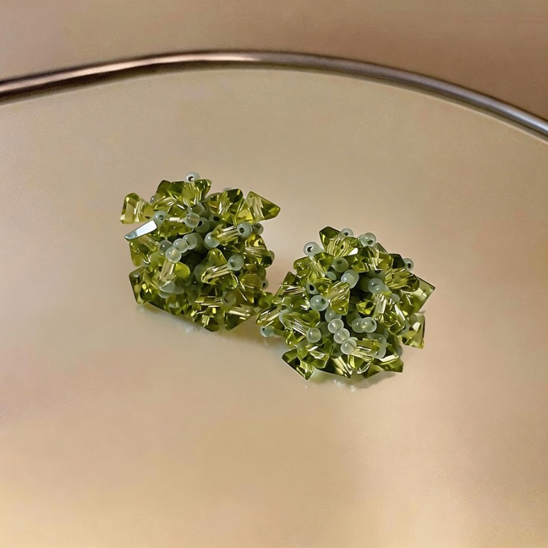 Fresh Handmade Flower Cluster  – Cluster Stud Ear Bewertung und Preis